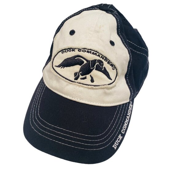 Black White Duck Commander Logo Hunting Cap - Picture 6 of 10